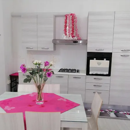 Lägenhet La Casa Di Chiara *